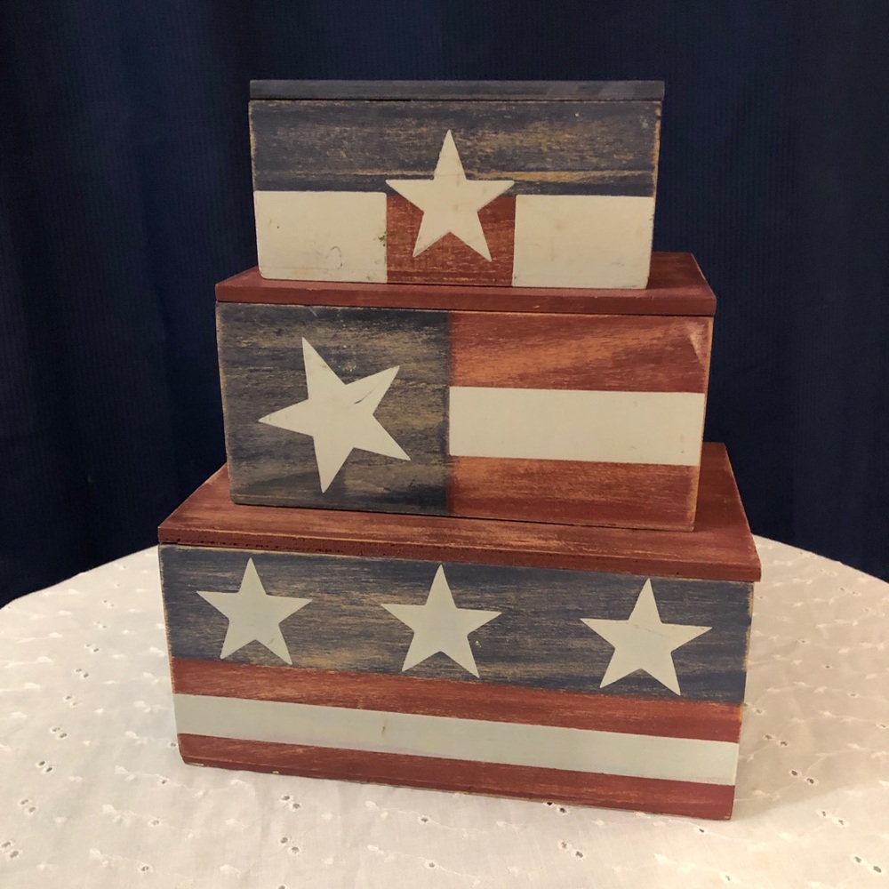 Vintage Americana Patriotic Wooden Boxes - Picture 4 of 16